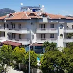 Aparthotel Kamelya