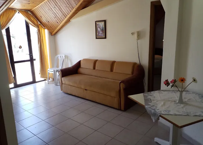 Apart-hotel Kamelya