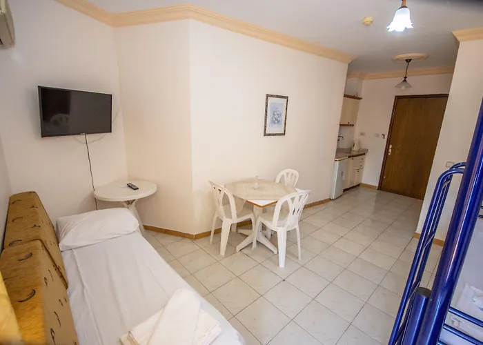 Apart-hotel Kamelya