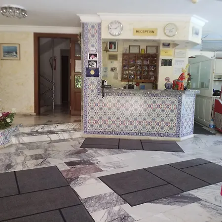 Kamelya アパートホテル マルマリス