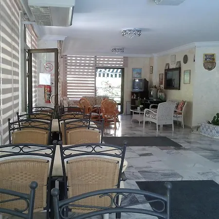 Kamelya アパートホテル マルマリス