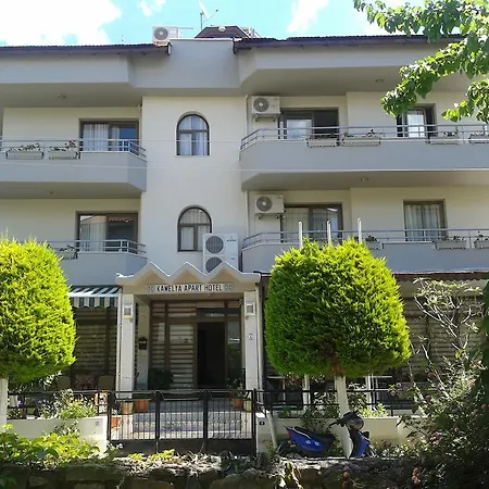Kamelya Aparthotel 3*