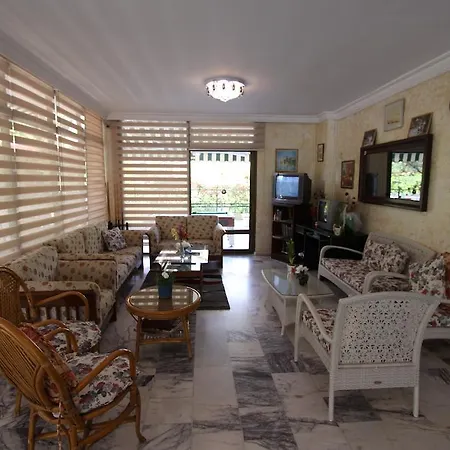 Aparthotel Kamelya 3*